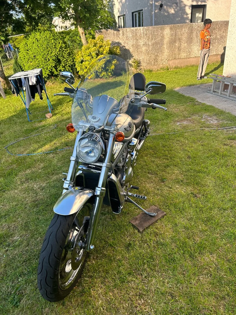 Harley-Davidson V-rod 2003 - Image 2