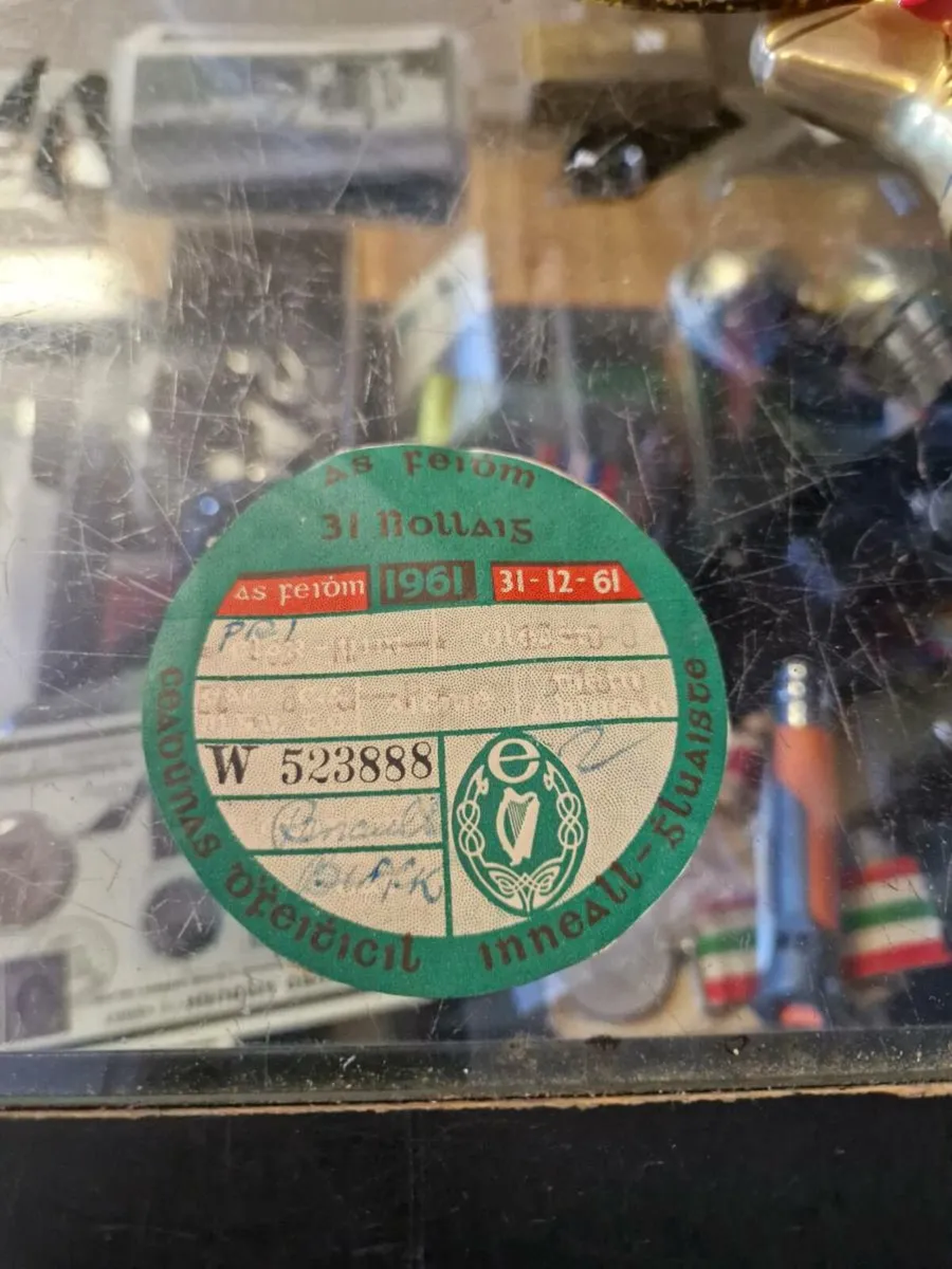 Vintage 1930's Car Insurance Policy Tax Disc - Image 4