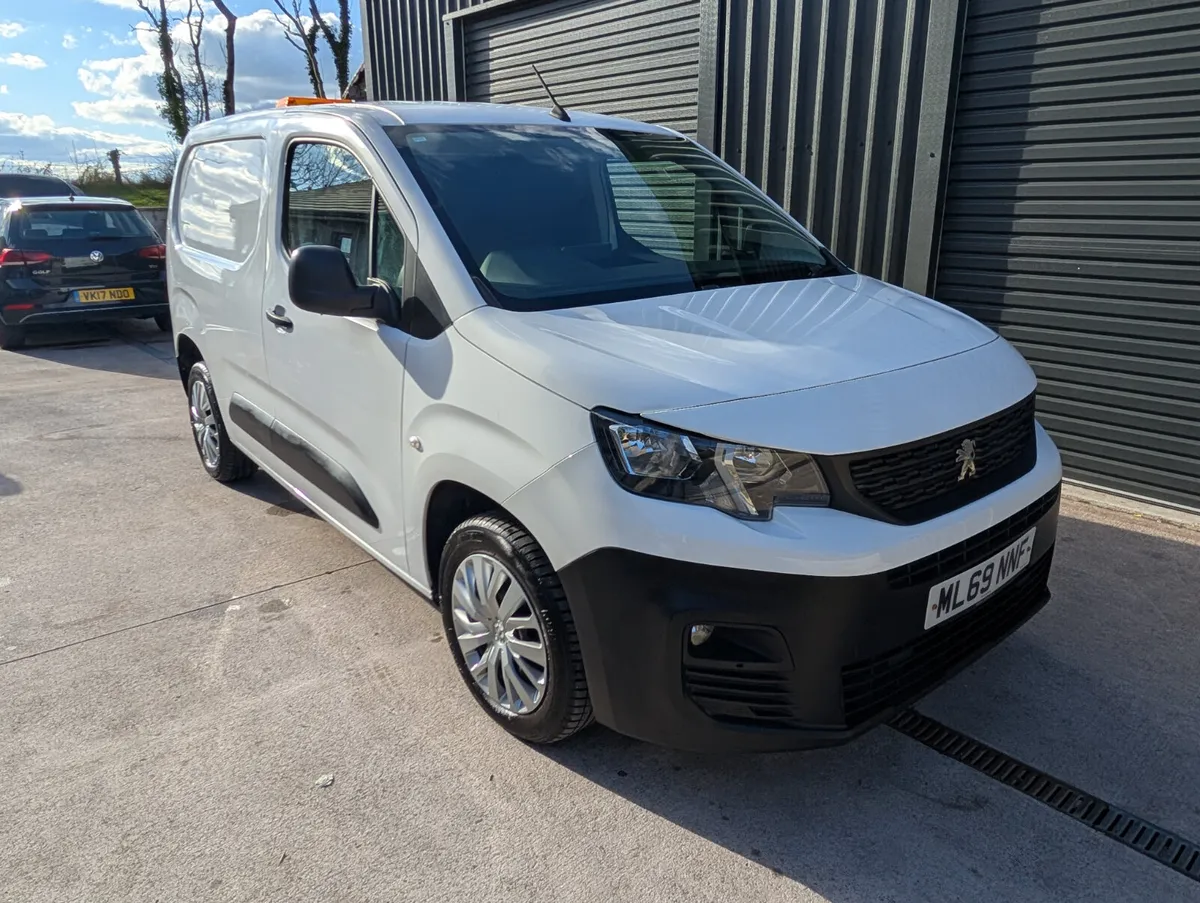 2019 Peugeot Partner 1.5 BLUEHDI PROFESSIONAL - Image 4