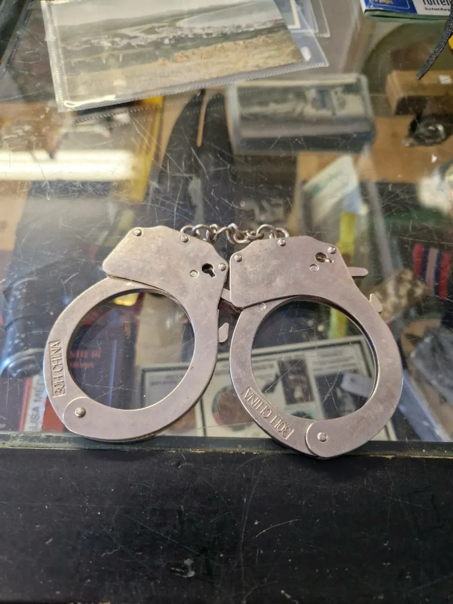 Police Handcuffs - Image 1