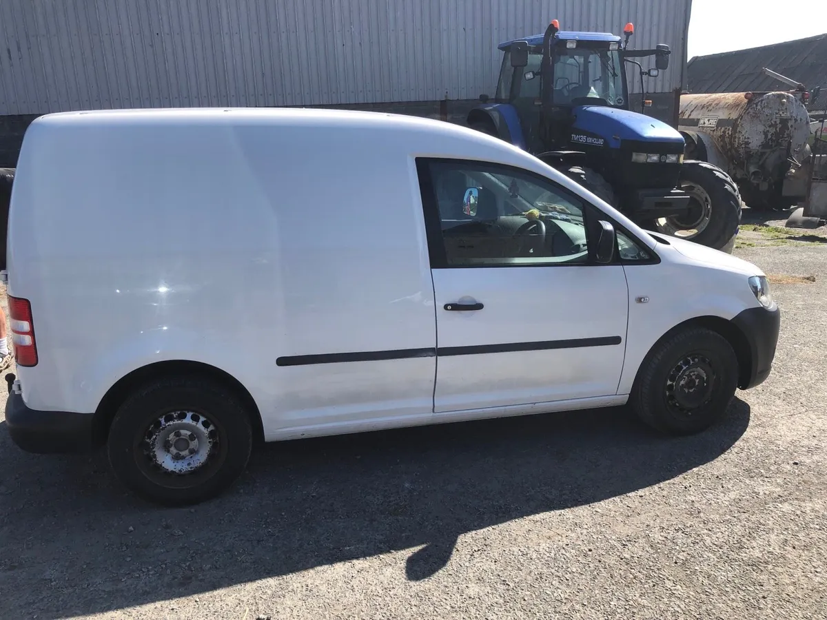 Caddy van - Image 3