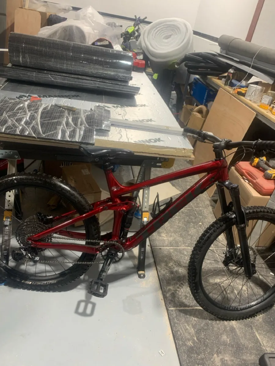 Trek remedy mountain bike - Image 3