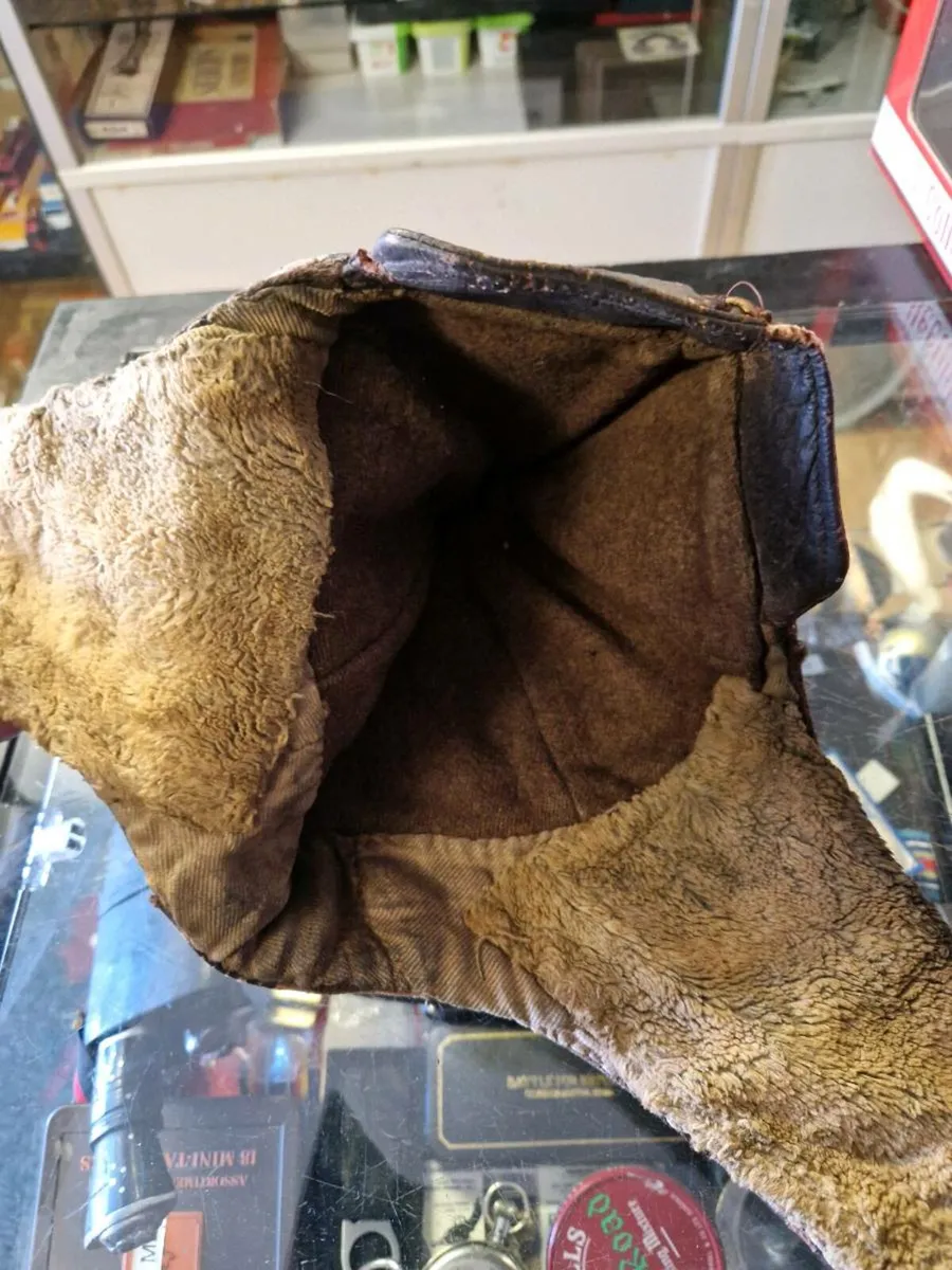 Vintage British WW2 Flying Cap - Image 3