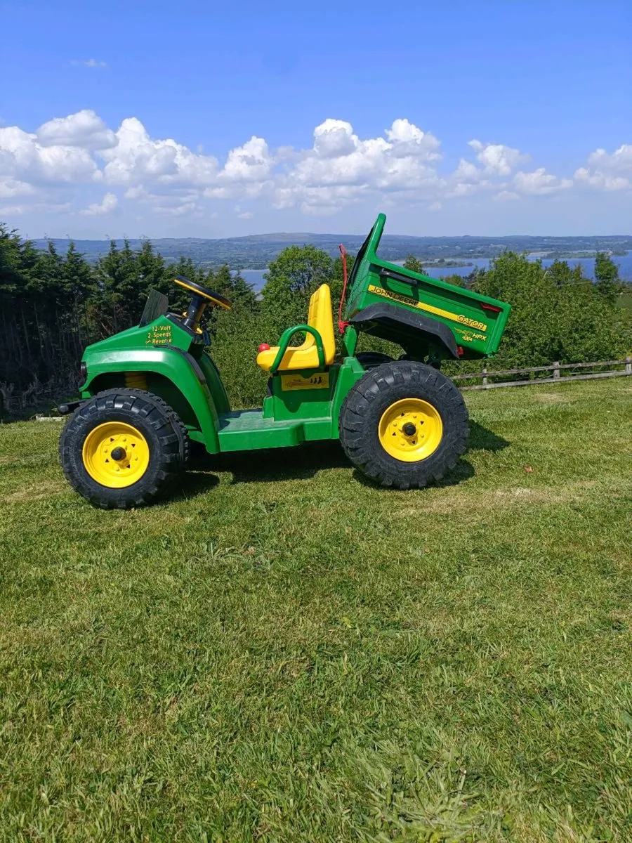 Kids John Deere gator - Image 1