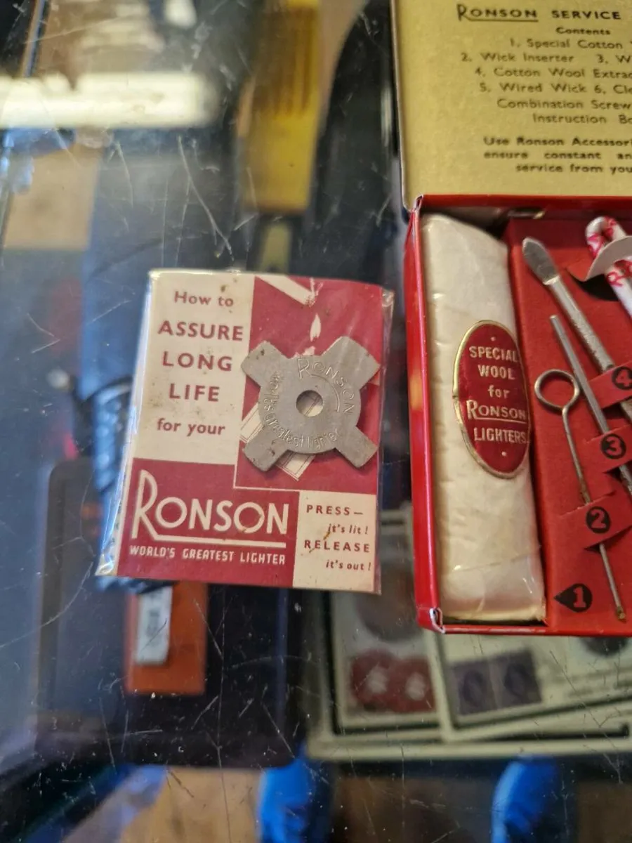 Vintage Ronson Service Kit - Image 3