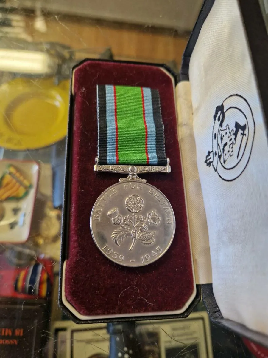 Battle of Britain Commerative Medal - Image 2