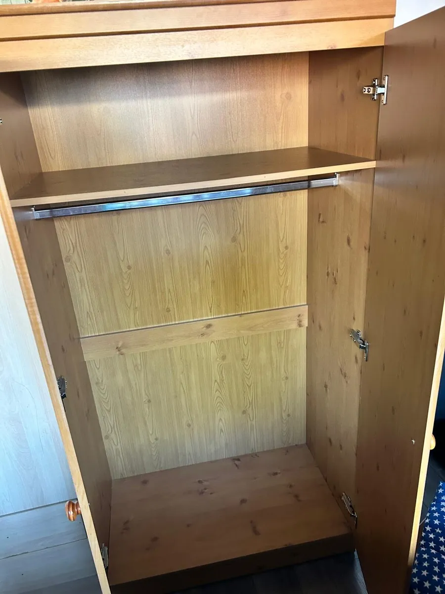 Wardrobe - Image 2