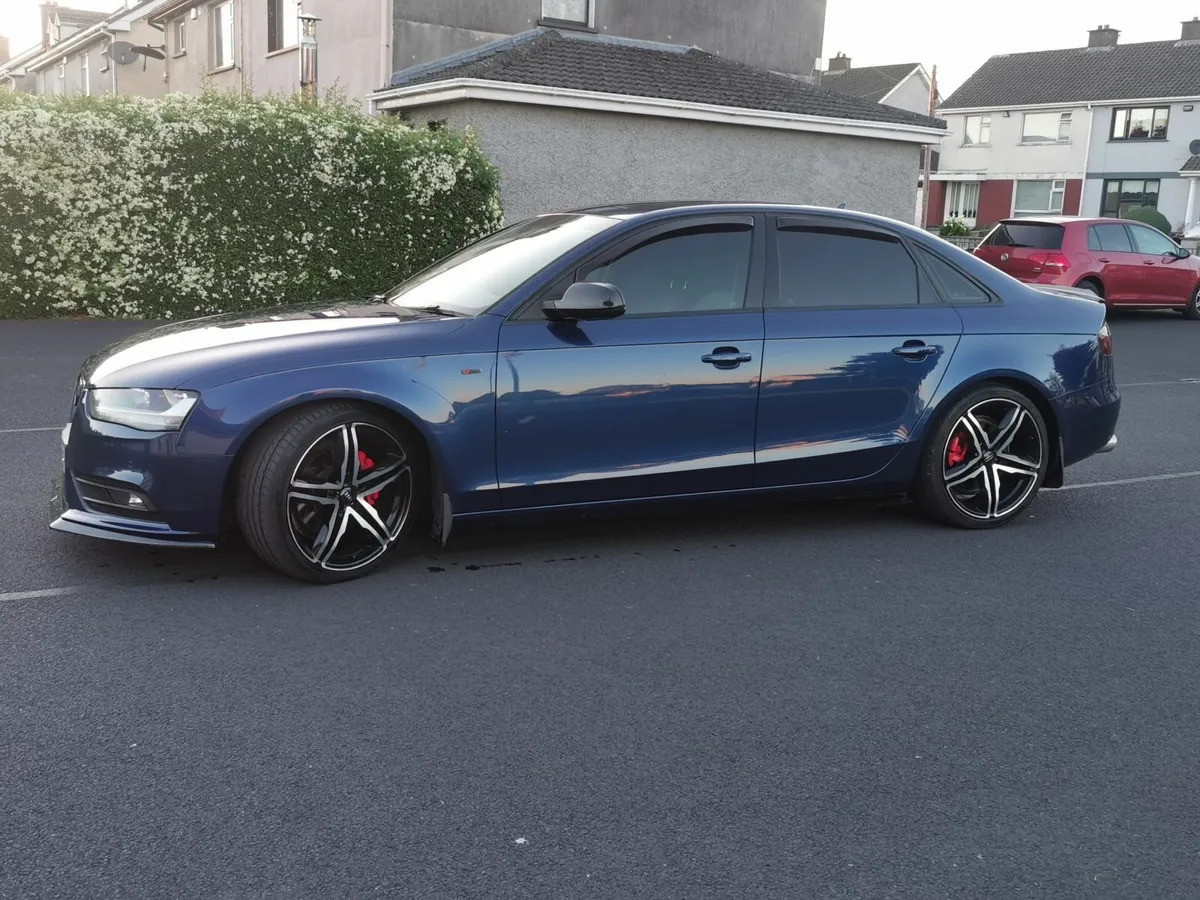 Audi A4 2.0 TDI SE Technik Ultra - Image 4