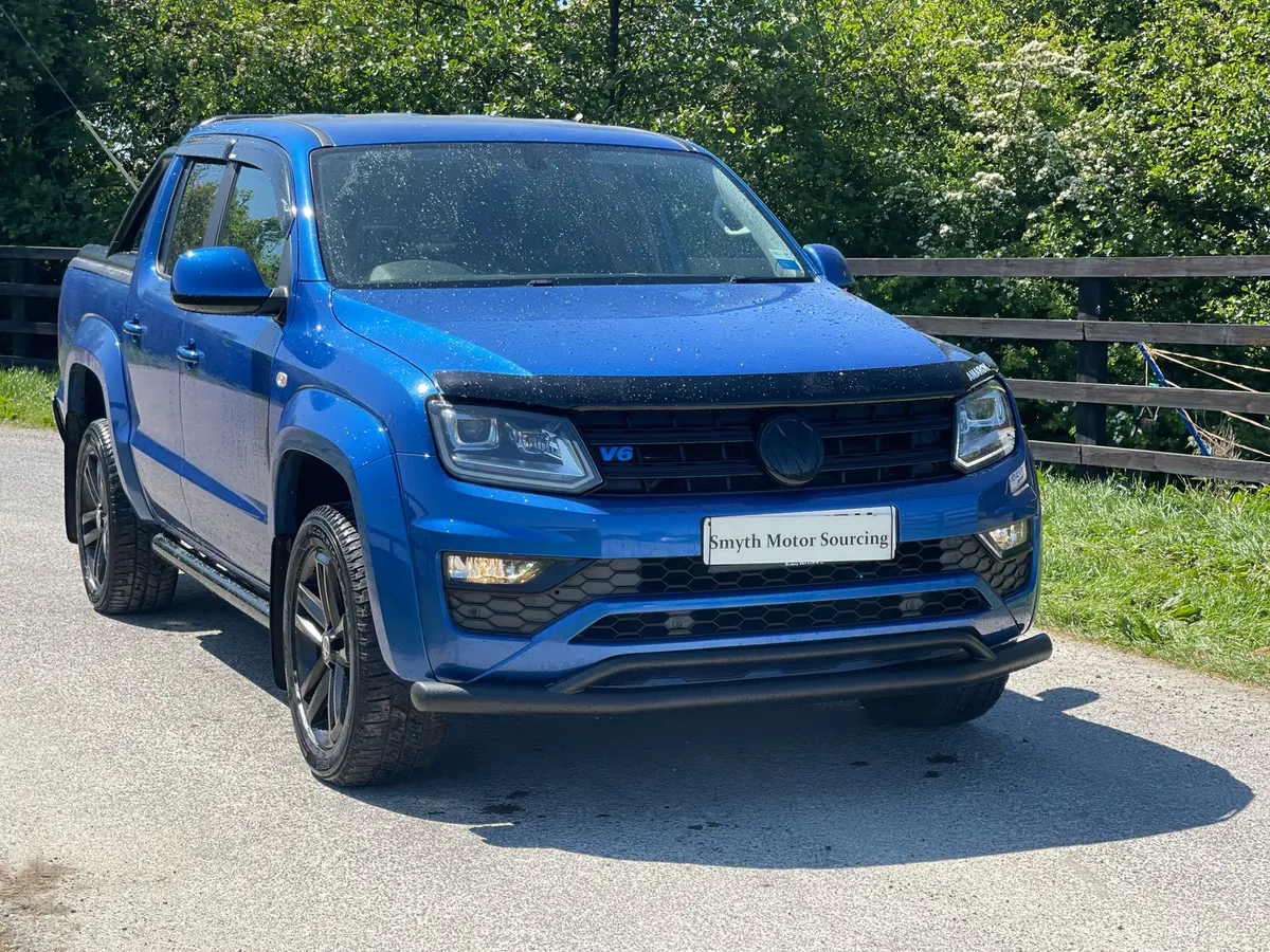 181 Volkswagen Amarok V6 Highline Black Ed***** - Image 4