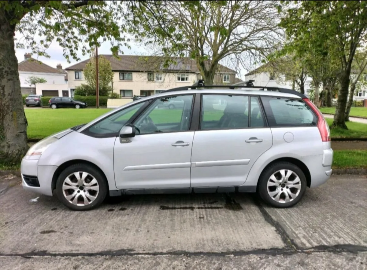 2008 citroen c4 Picasso nct 01/26 tax 06/25 - Image 3