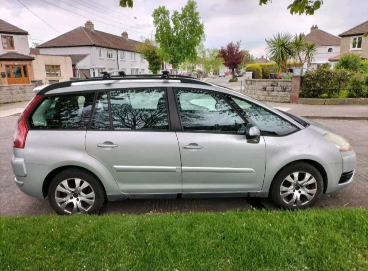 2008 citroen c4 Picasso nct 01/26 tax 06/25 - Image 4