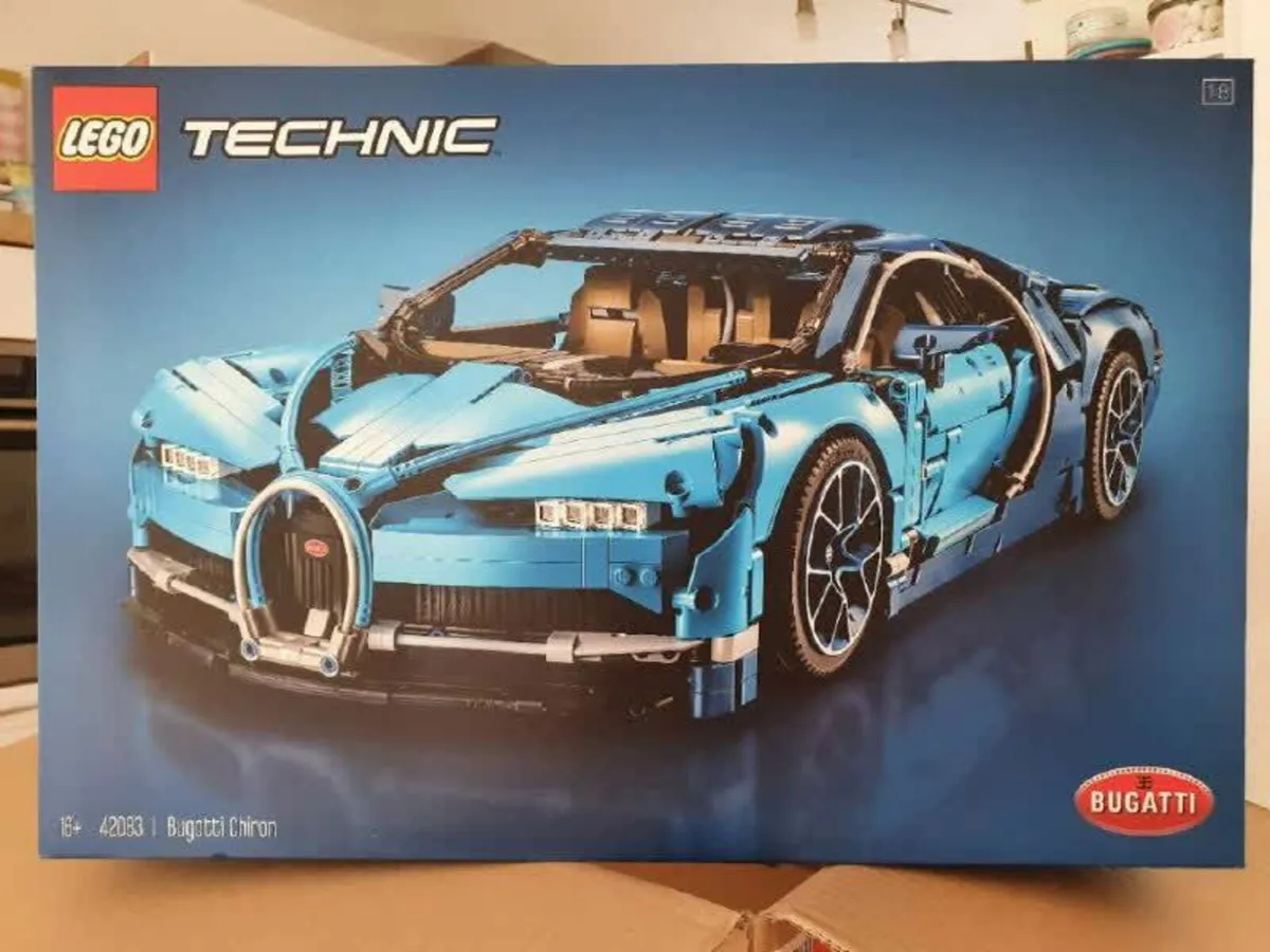Bugatti Chiron 42083 | Technic - LEGO - Image 1