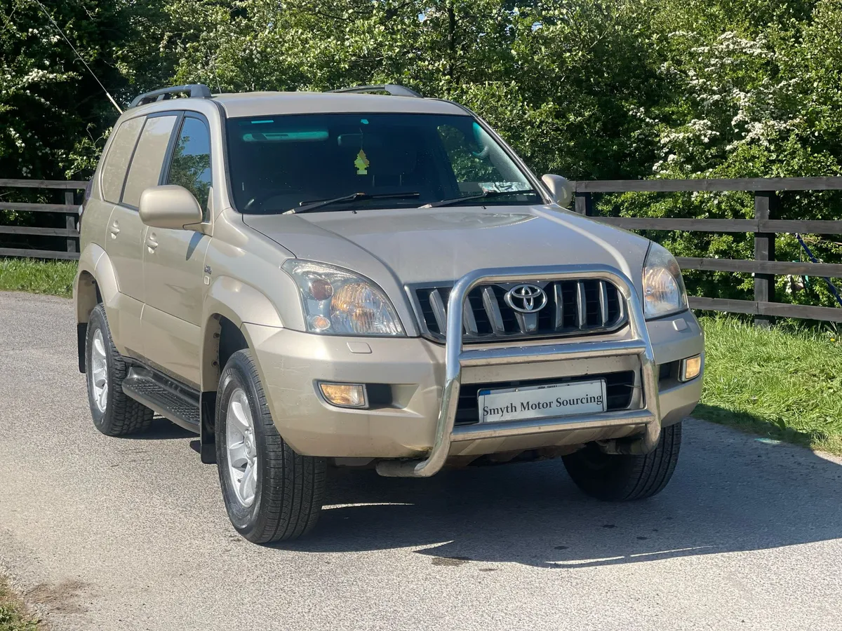 09 Toyota Landcruiser LWB Manual Mint**** - Image 2