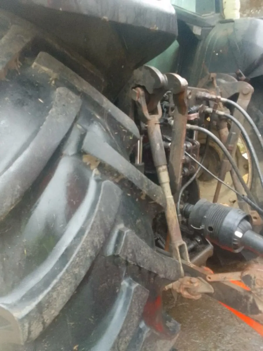 Tractor - Image 3