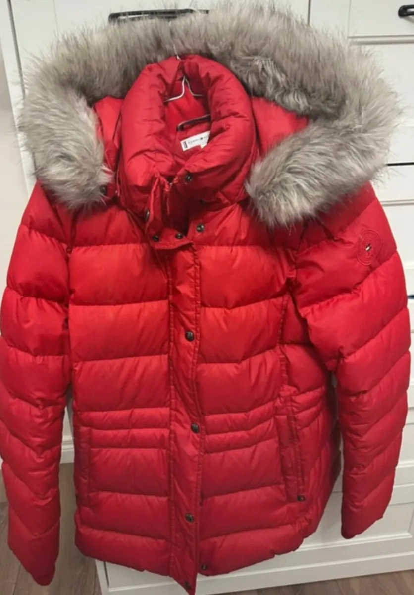 Ladies Tommy Hilfiger Red fur puffer coat - Image 1