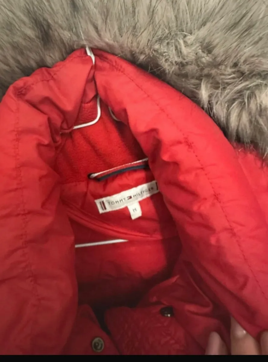 Ladies Tommy Hilfiger Red fur puffer coat - Image 2