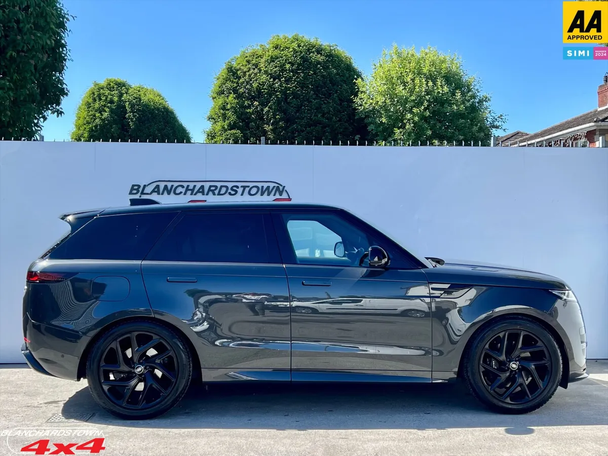 RANGE ROVER SPORT D300 HSE N1 BUSINESS 5 SEAT CREW - Image 4