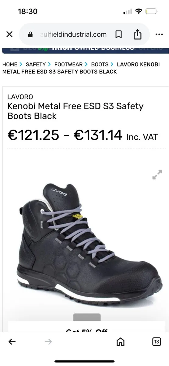 Safety boots