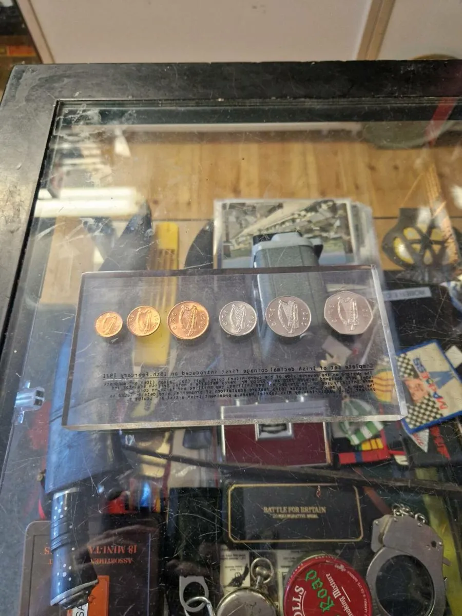 Vintage Irish Decimal Coins Set - Image 4