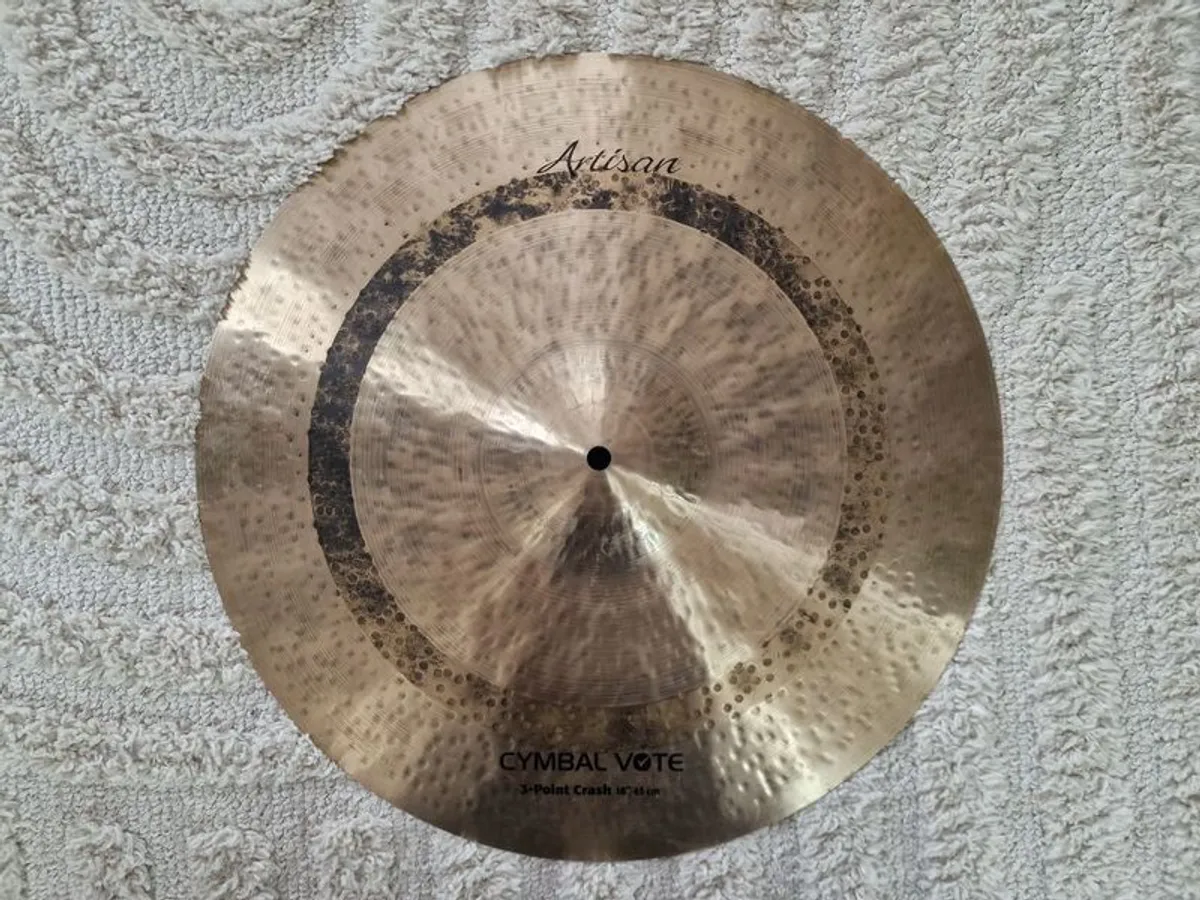 Sabian Artisan 3-Point 18" Crash - Image 1