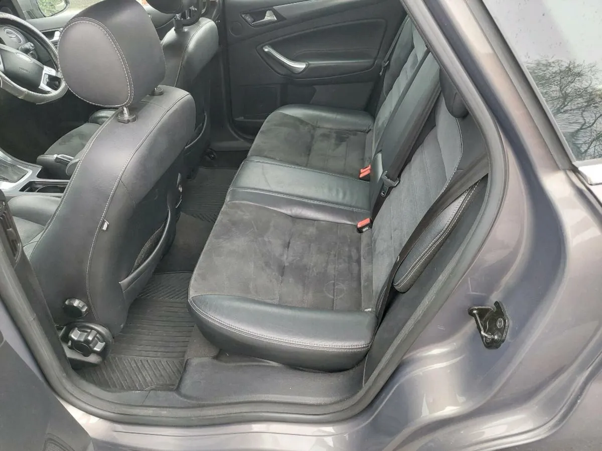Ford mondeo 2011 2.0tdci Titanium - Image 2