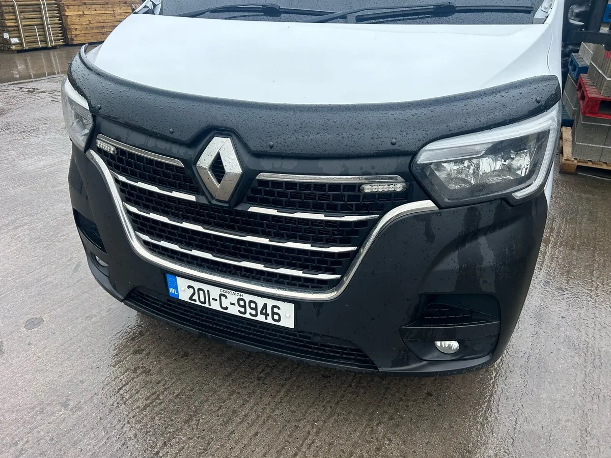 2020 Renault master 3.5 ton truck - Image 2