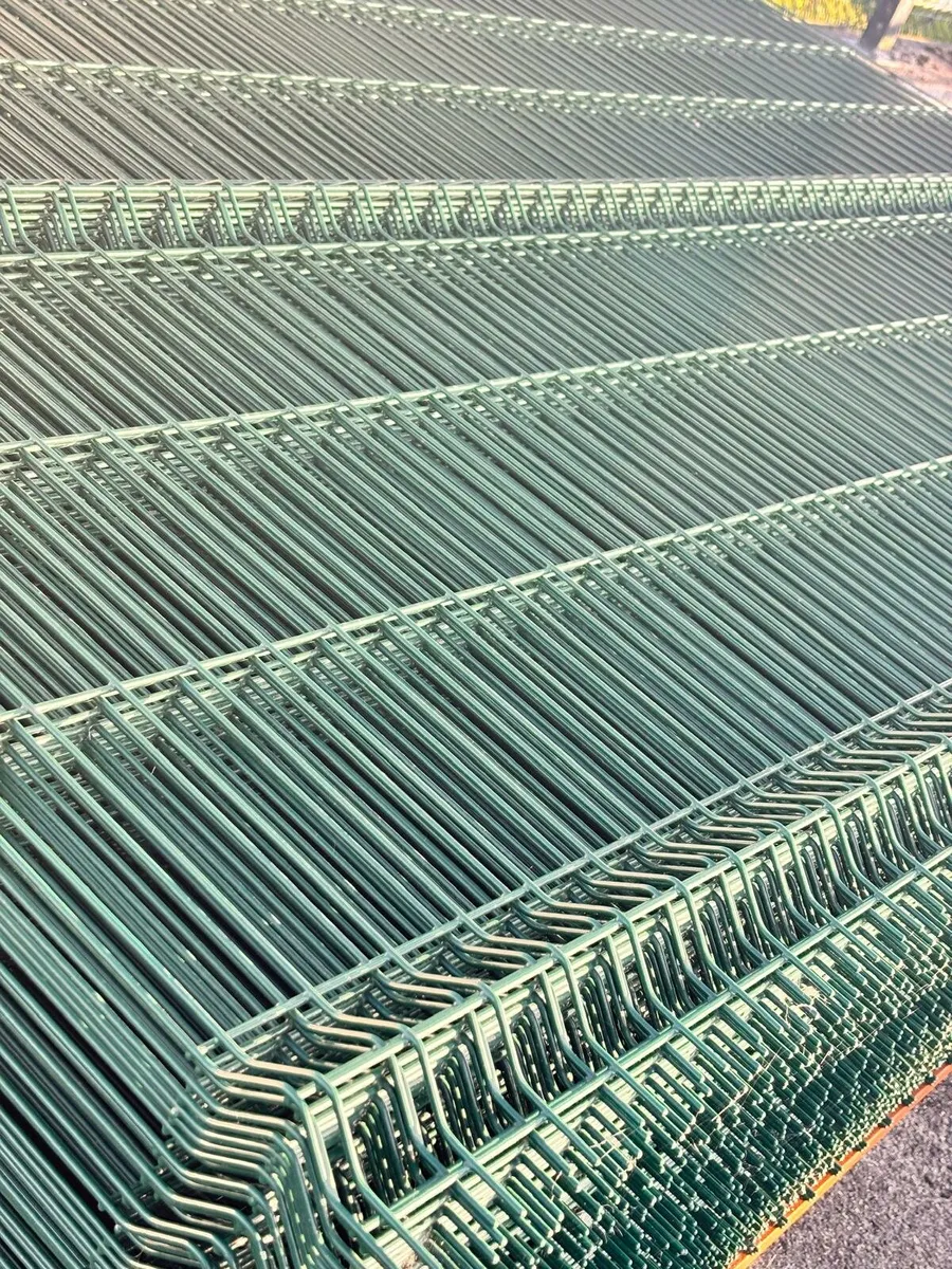 V-Mesh fencing - Image 1