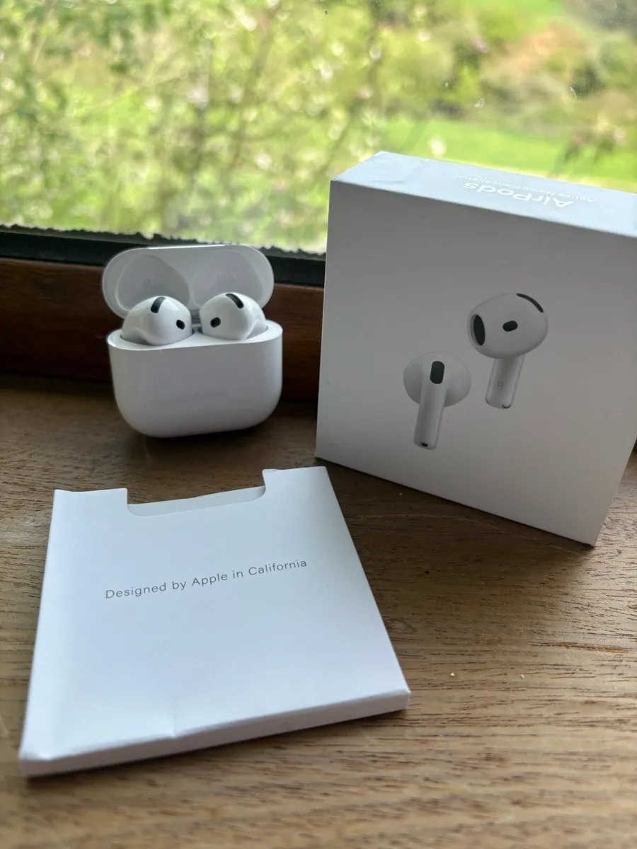 Earphones with Active Noise Cancellation +Warranty - Image 1