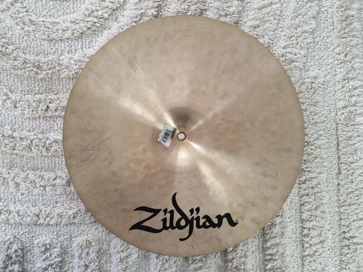 Zildjian Dark Thin 16" Crash - Image 3