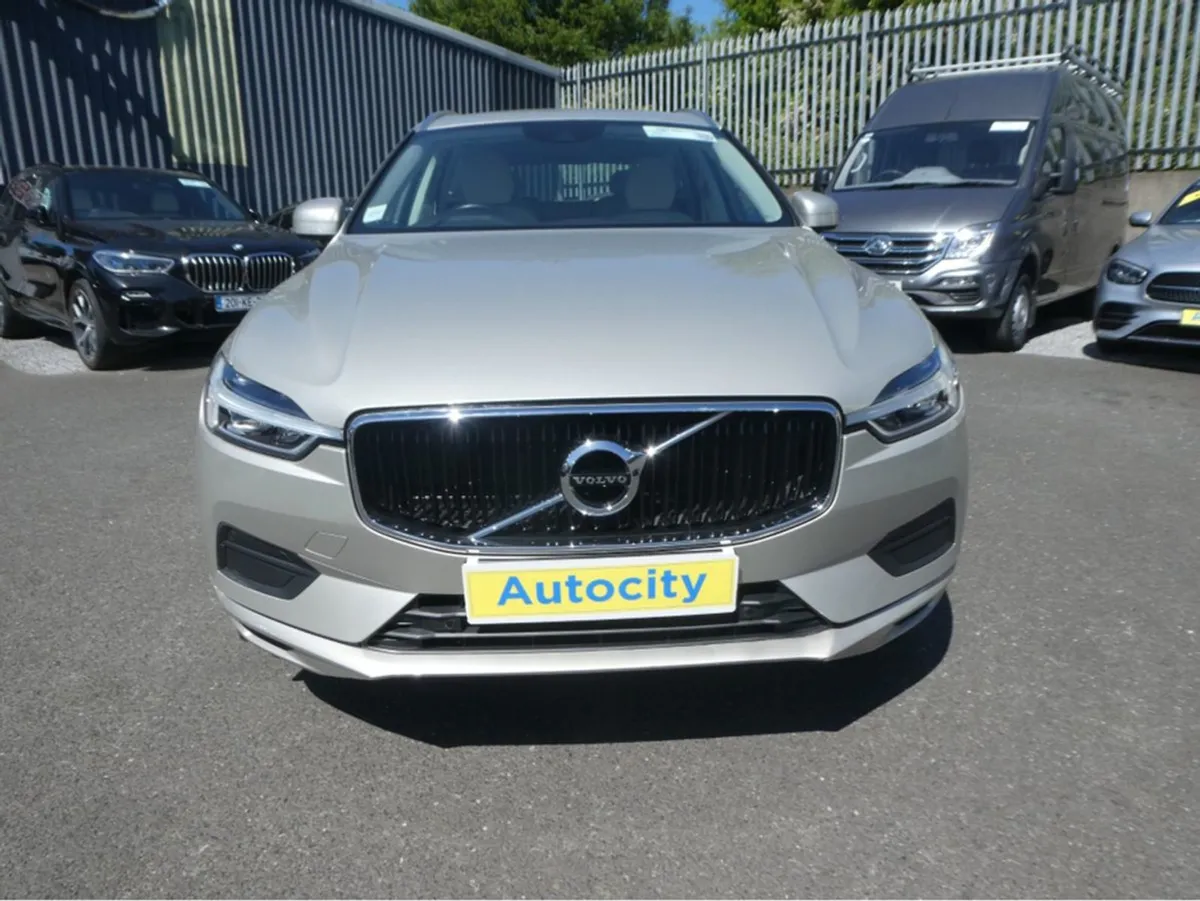 Volvo XC60 D4 Momentum - Image 3