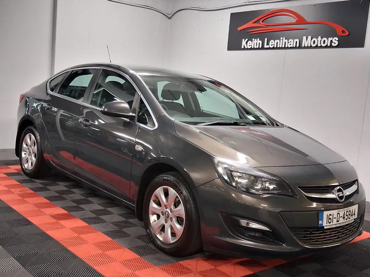 2016 Opel Astra **NCT APRIL 2026** - Image 3