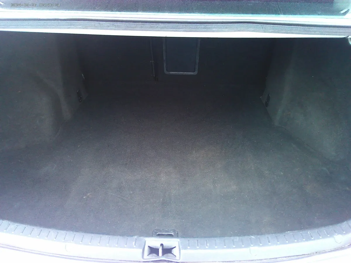 Toyota Avensis dsl low miles nct 07/26 - Image 4