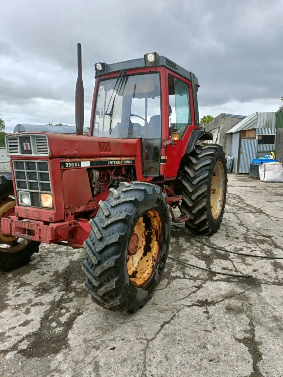 Four wheel drive case - Image 1