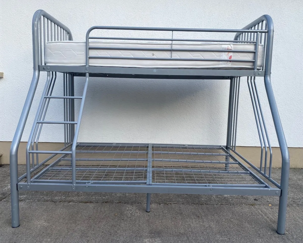 Triple Bunk Bed - Steel - Image 2