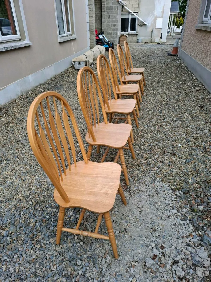 6 x large round back dining chairs. - Image 2