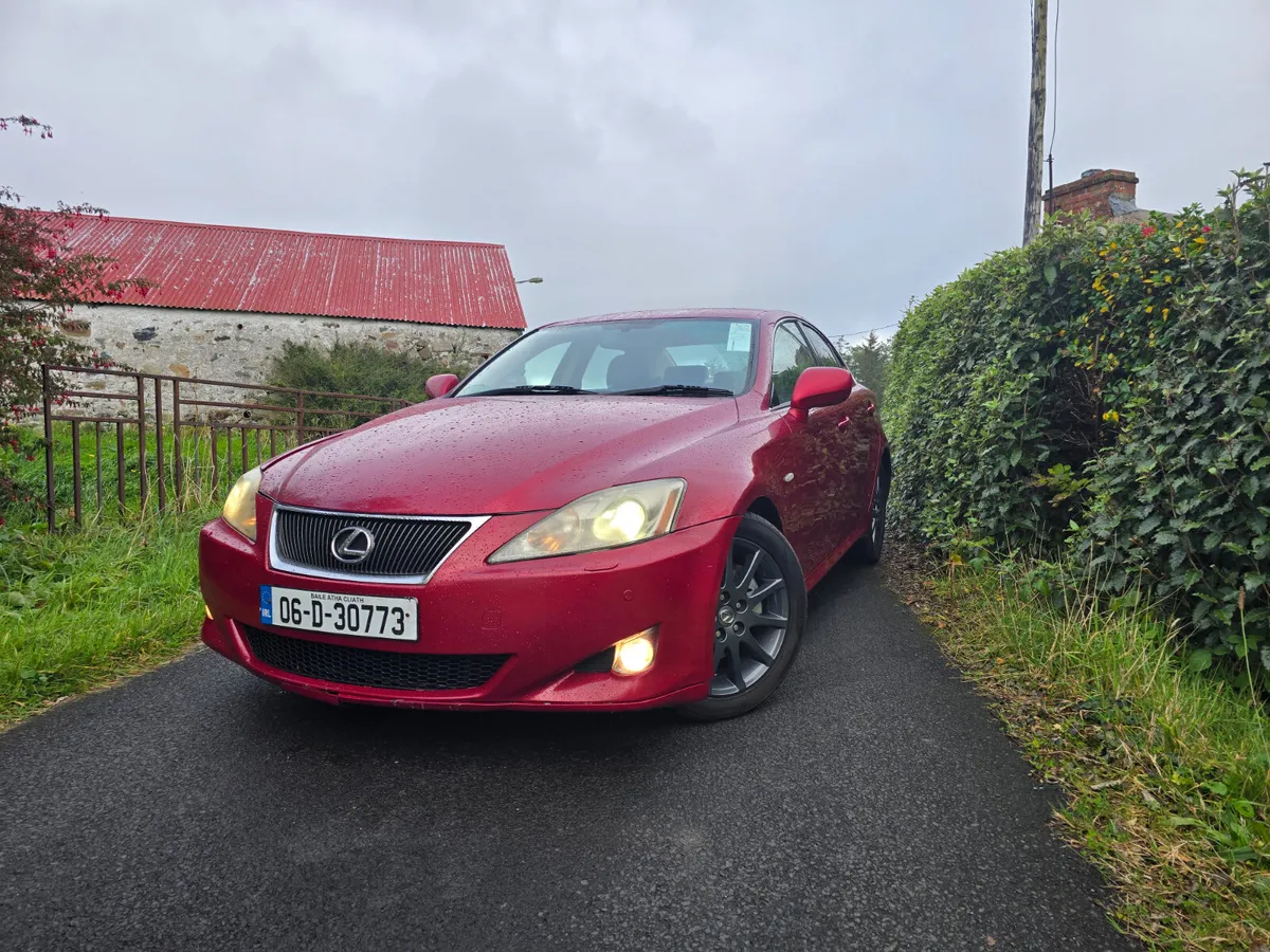 2006 Lexus IS250 Executive - Image 1