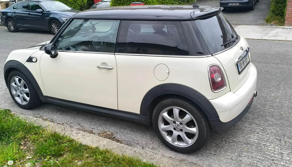 Mini Cooper 2008 nctd and taxed - Image 4