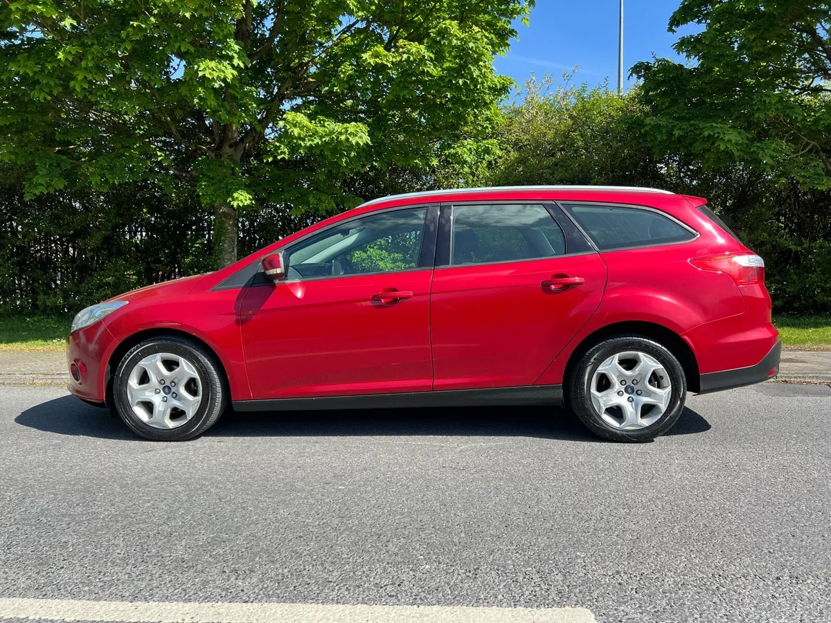 2013 Ford Focus Estate “NEW Nct” Diesel - Image 3
