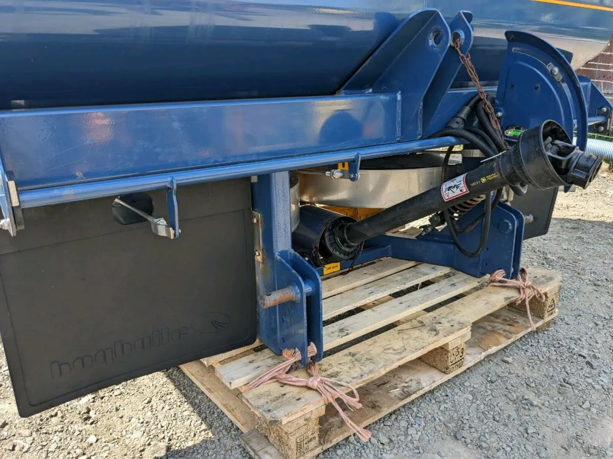Bogballe/KRM Spreader - Image 4