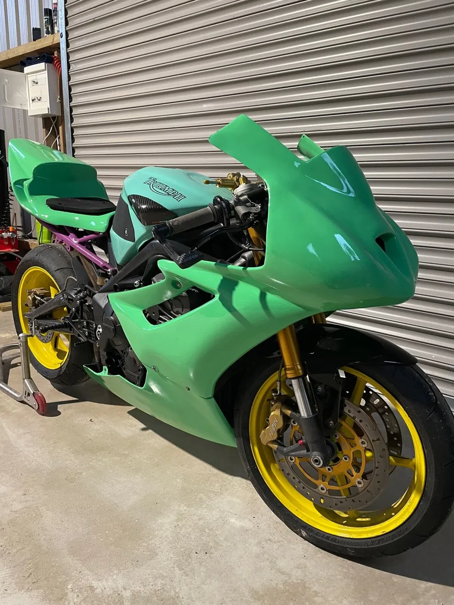 Triumph Daytona 675 - Image 3