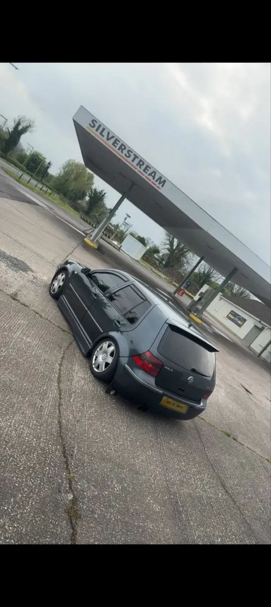 Volkswagen Golf 2003 - Image 4