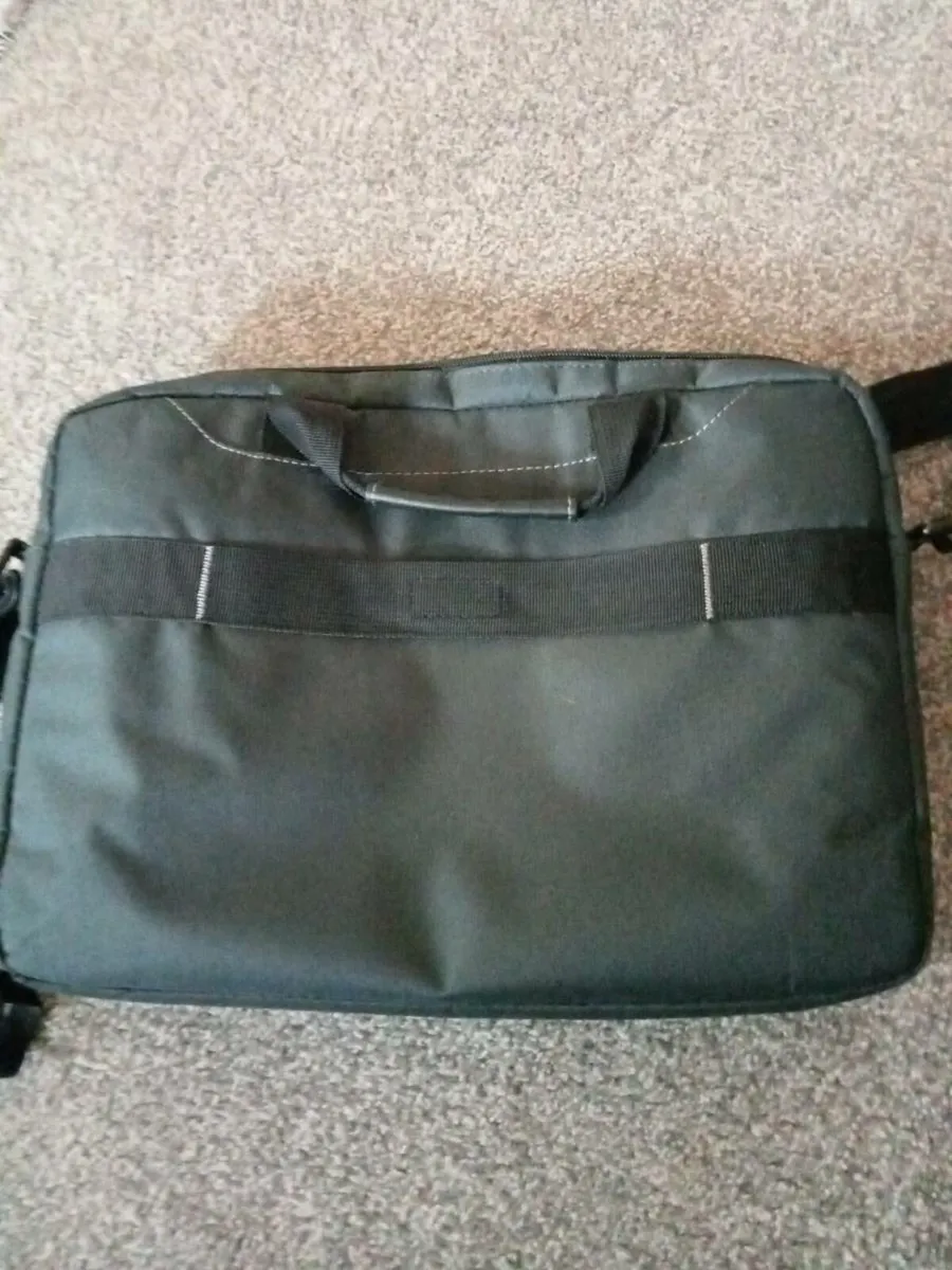 HP Laptop plus Bag + Charger - Image 2