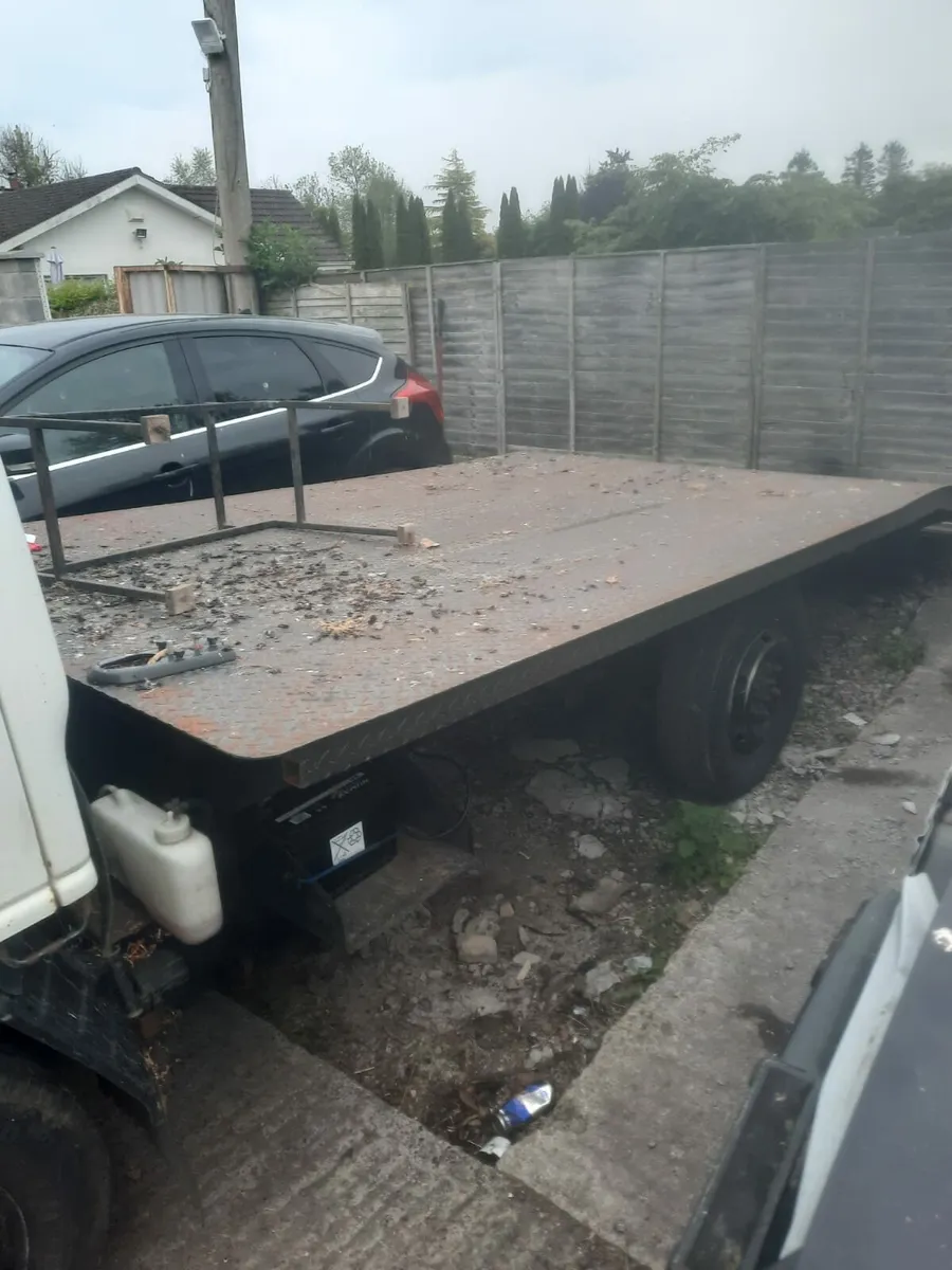 2000 isuzu nkr 2.8 turbo diesel beavertail recover - Image 2