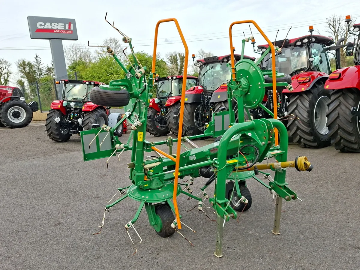 2022 MALONE 570 TEDDER - Image 3