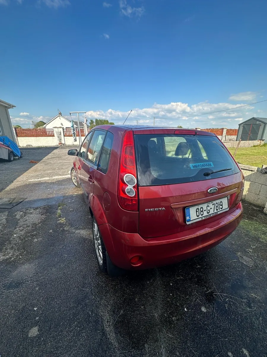 Car - Image 3