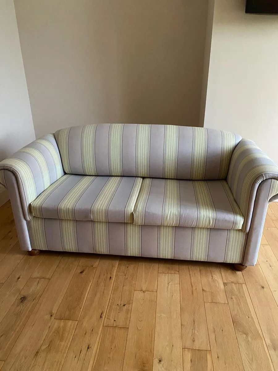 Two seater sofa bed - Image 4