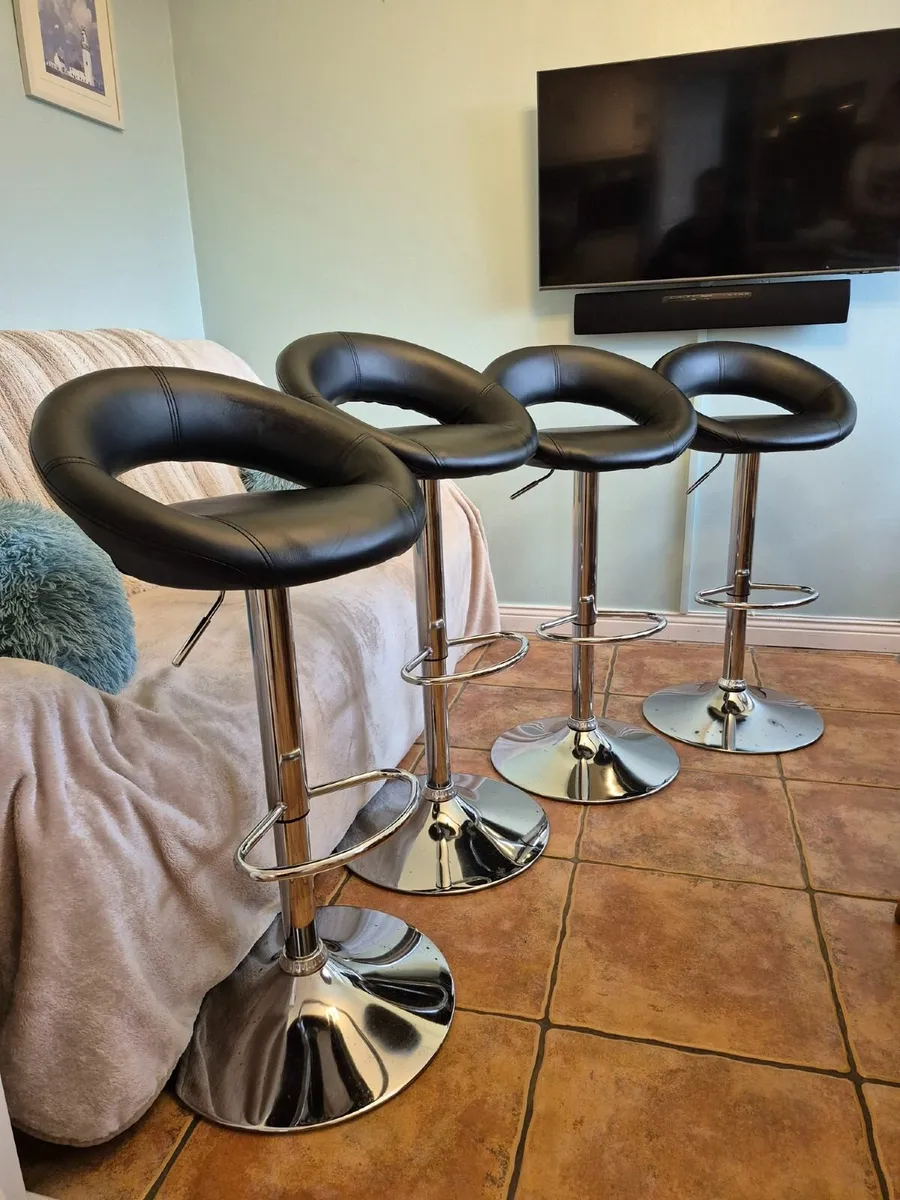 Breakfast Stools - Image 3
