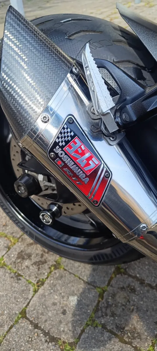 Suzuki GSX-S 1000F - Image 2