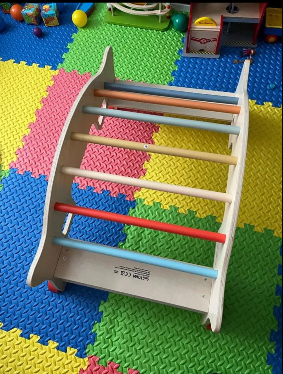 Wooden rocker/ climbing frame - Image 1