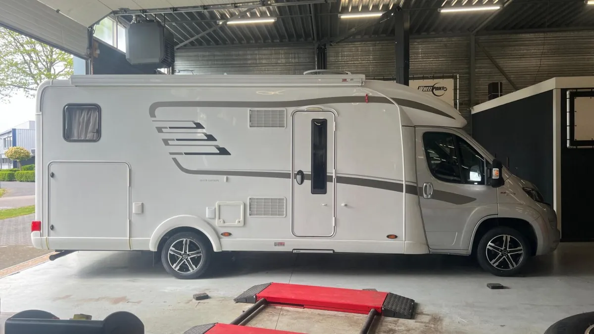 Camper van Alloy wheels - Image 2